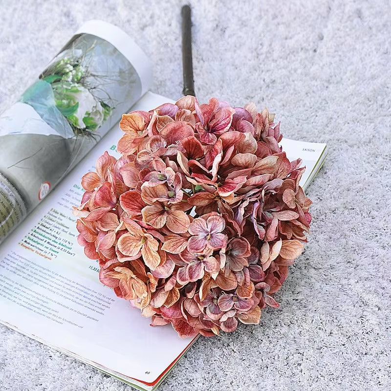 Luxury Dried Looking Large Hydrangea Flower Short Branch Fall Decoration Silk Artificial Flowers Photo Props Hotel Decor Flores