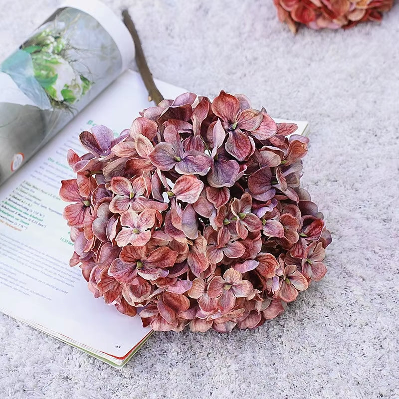 Luxury Dried Looking Large Hydrangea Flower Short Branch Fall Decoration Silk Artificial Flowers Photo Props Hotel Decor Flores